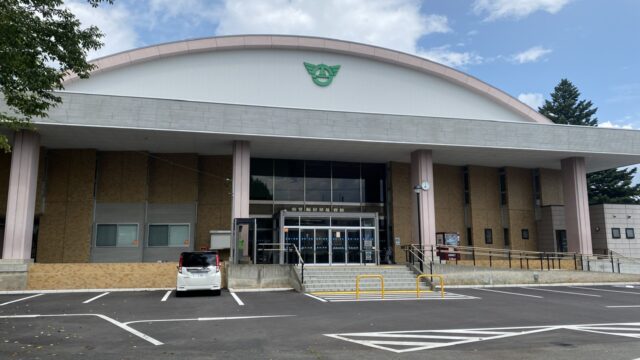 南箕輪村村民体育館